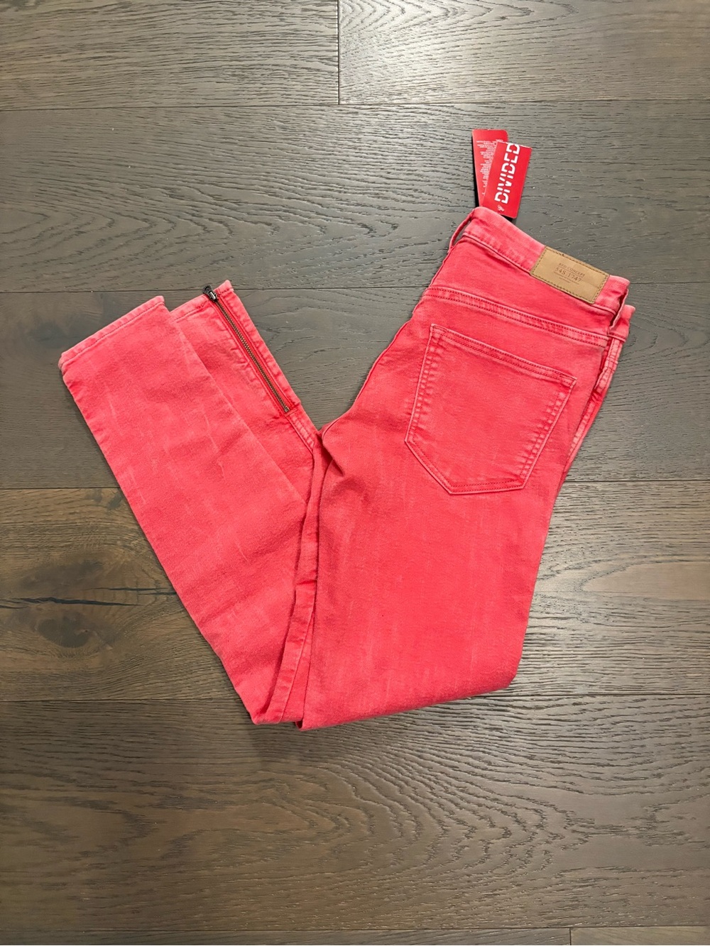 Red denim ladies stretchy skinny jeans sz 6 NWT